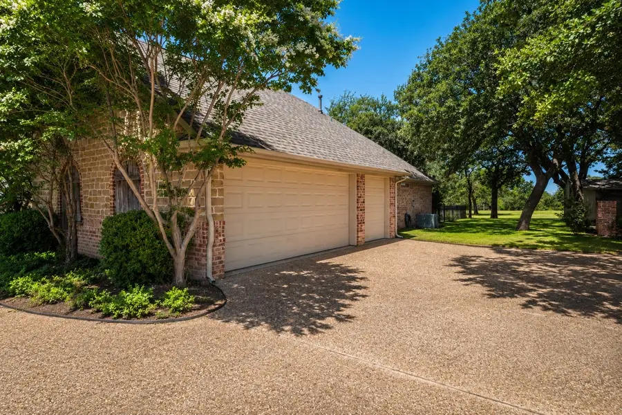 222 Hart Court, Runaway Bay, TX 76426 - #3