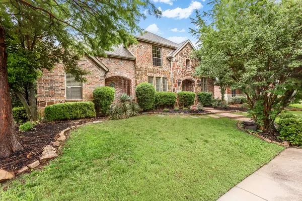 904 Crestmoor Drive, Allen, TX 75013