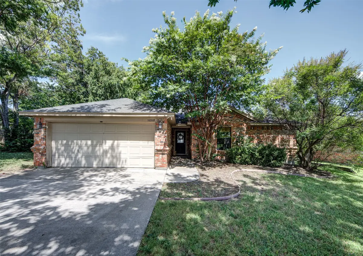 1606 N Mcdonald Avenue #B, Decatur, TX 76234 - #1