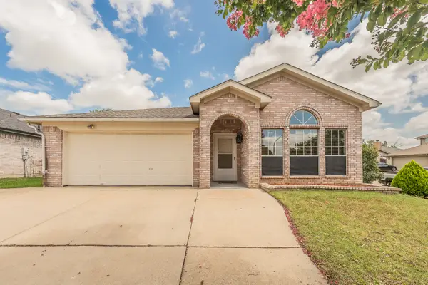 10212 Brea Canyon Road, Fort Worth, TX 76108