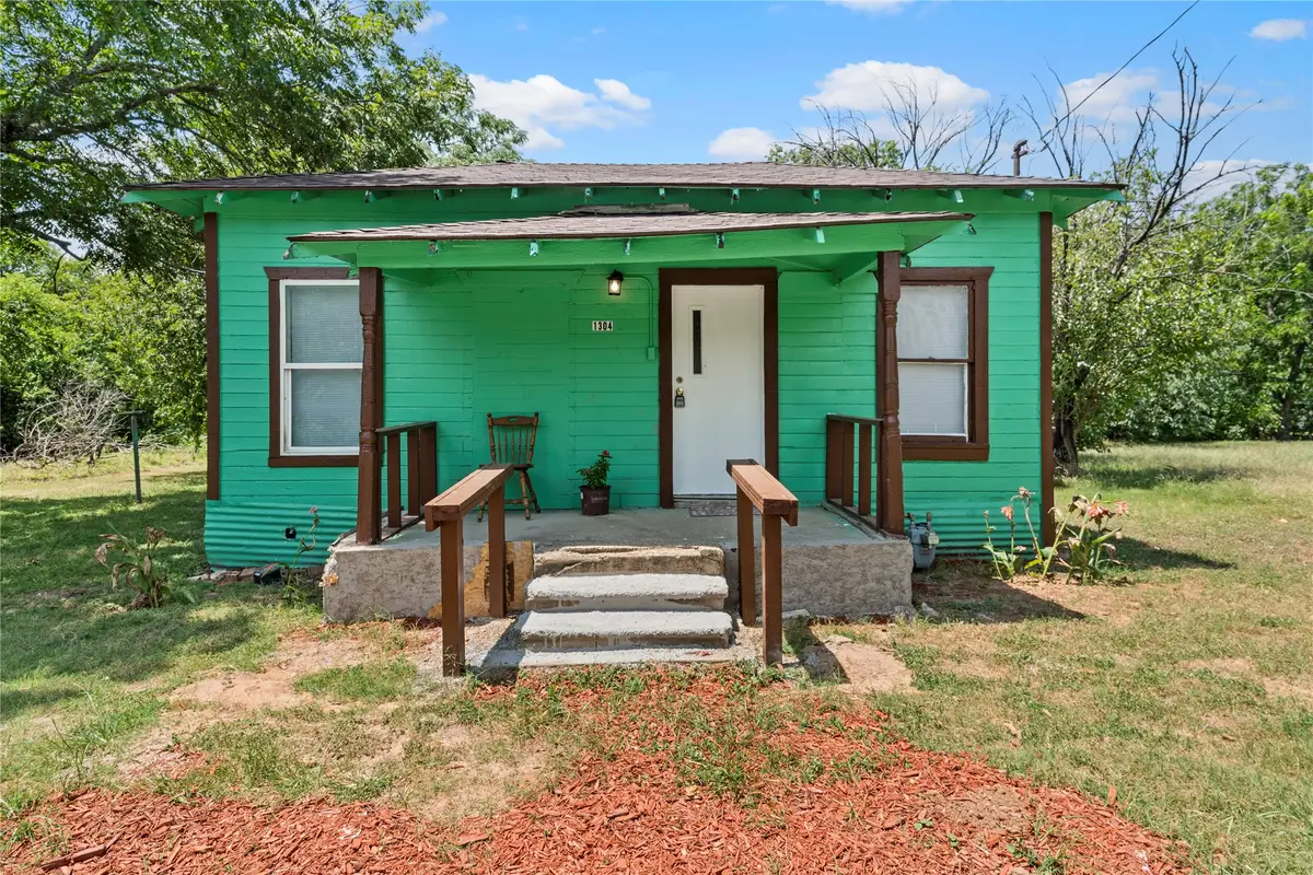 1304 E Clay Street, Waco, TX 76704 - #1