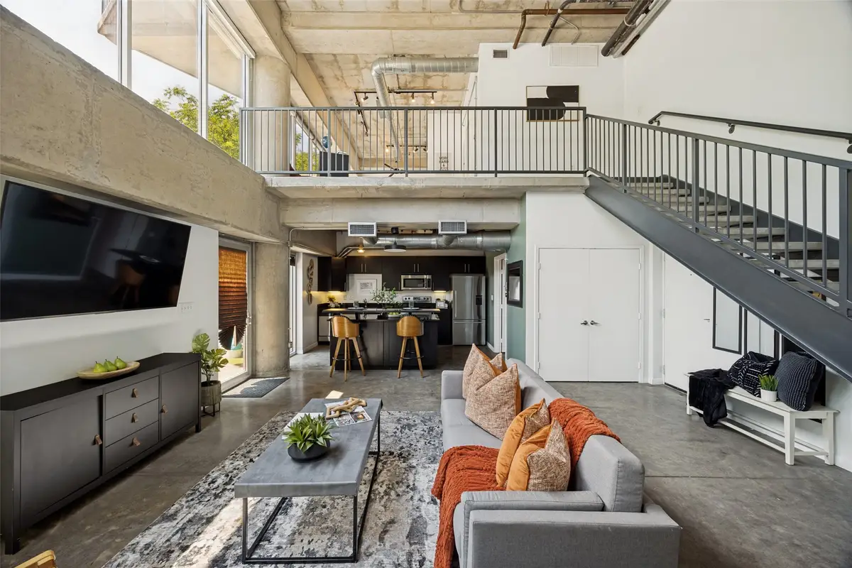 1001 Belleview Street #101, Dallas, TX 75215 - #1