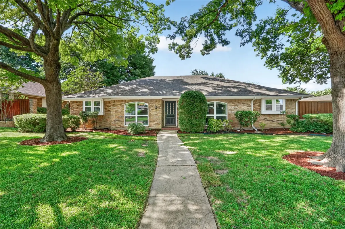 3001 Cross Bend Road, Plano, TX 75023 - #1