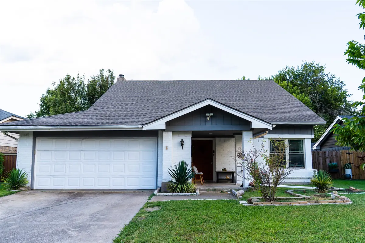 2521 Channing Drive, Grand Prairie, TX 75052 - #1