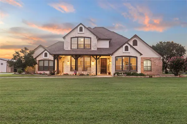 633 Durning Road, Van Alstyne, TX 75495
