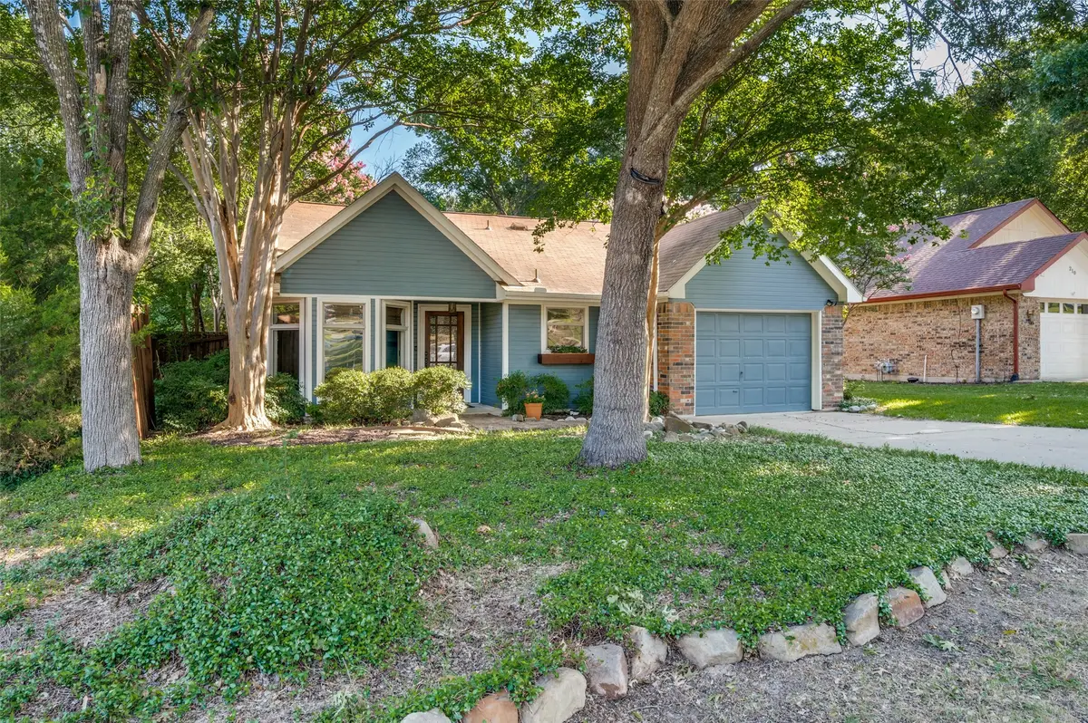 212 W Graham Street, McKinney, TX 75069 - #1