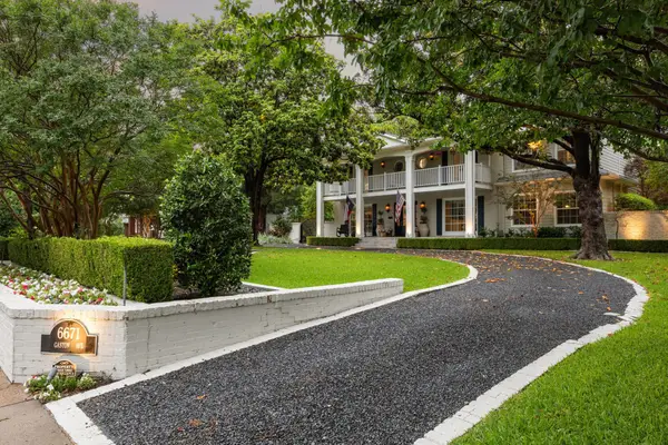 6671 Gaston Avenue, Dallas, TX 75214