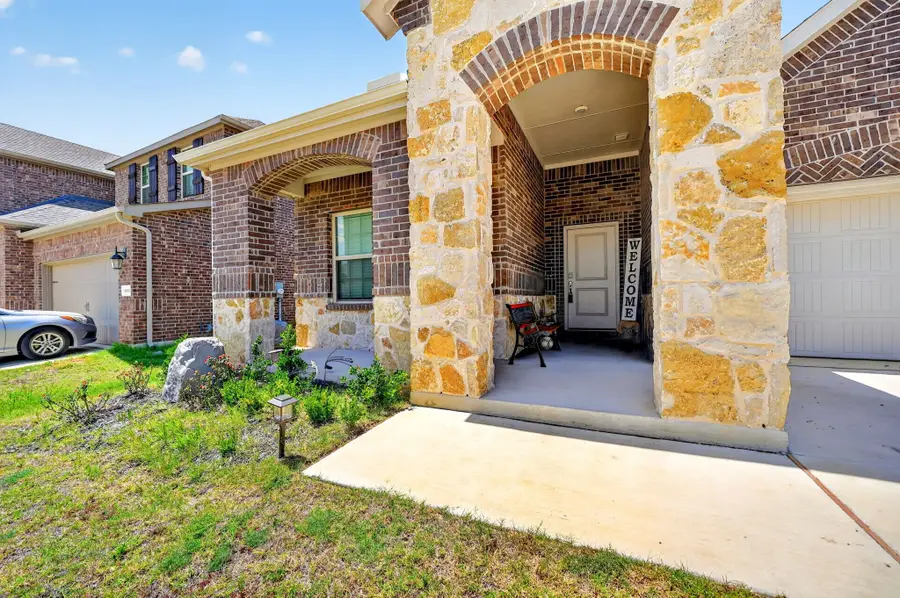 10105 Sunnyview Lane, Aubrey, TX 76227 - #2