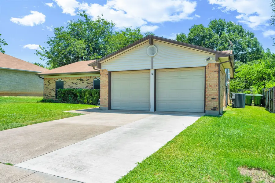 7616 Meadowbrook Drive, Watauga, TX 76148 - #2