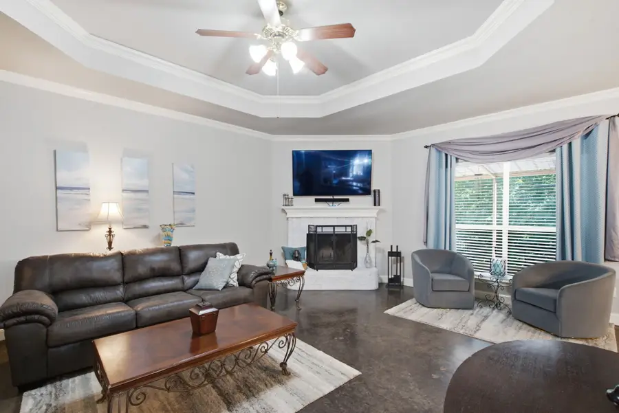 2413 Scotts Meadow Court, Weatherford, TX 76087 - #2