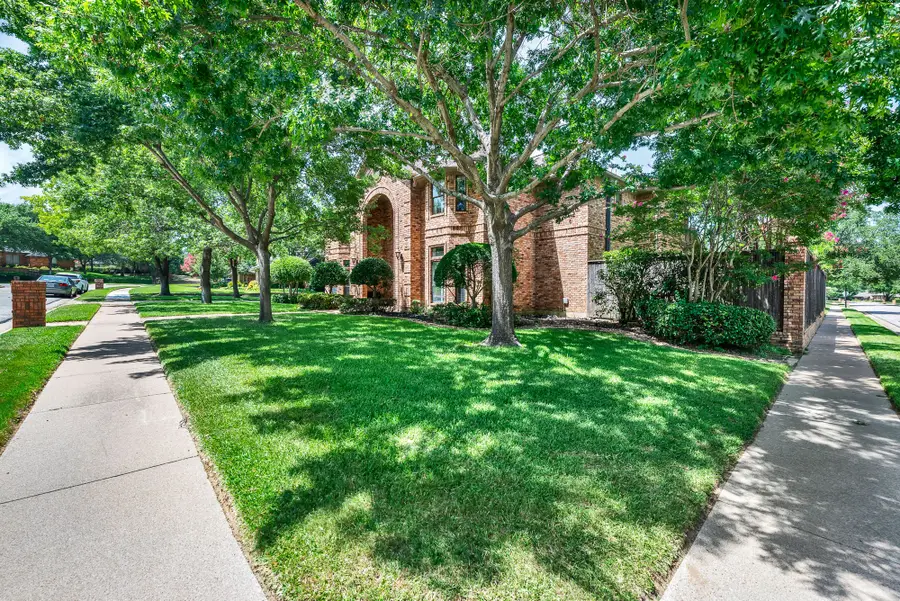 3700 Hillwood Way, Bedford, TX 76021 - #3
