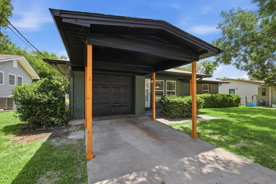 804 Mulkey Lane, Denton, TX 76209 - #3