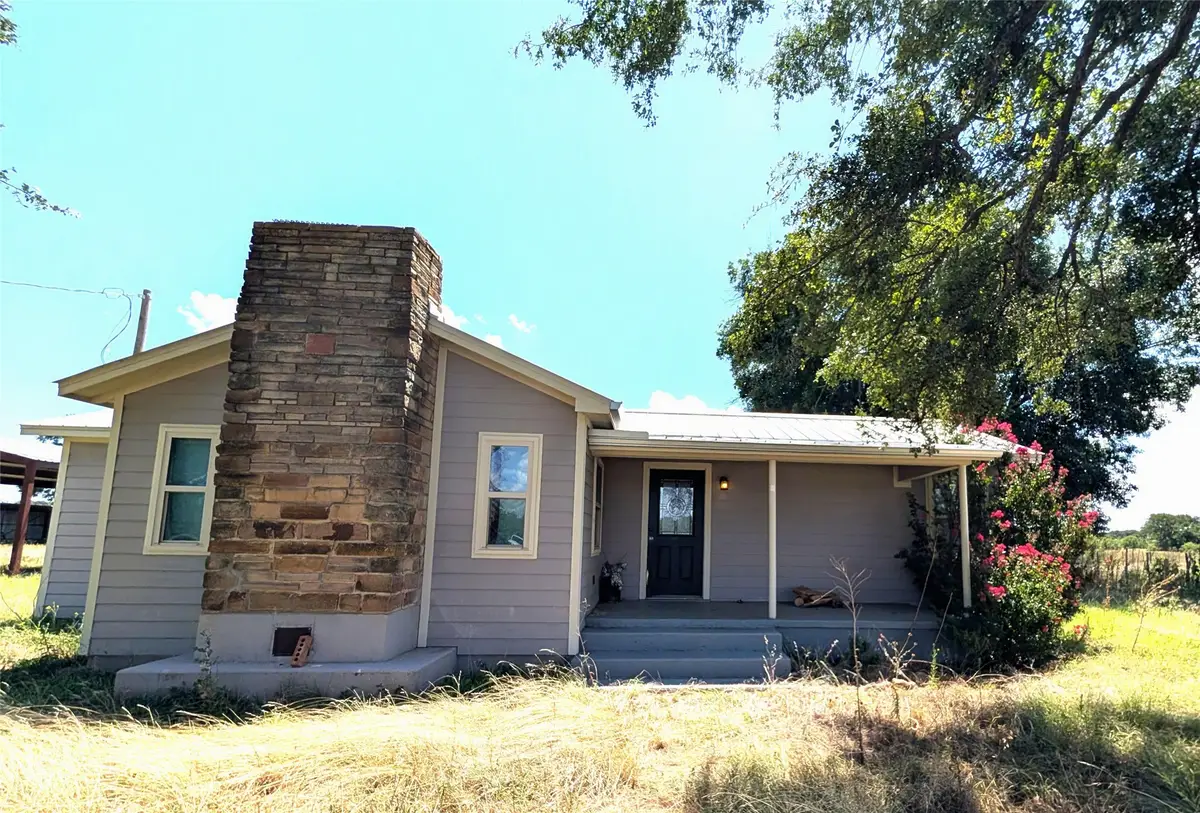 113 S Wilson, Palo Pinto, TX 76484 - #1