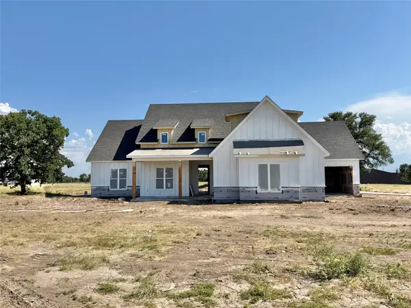 2004 Collin Street, Weatherford, TX 76085