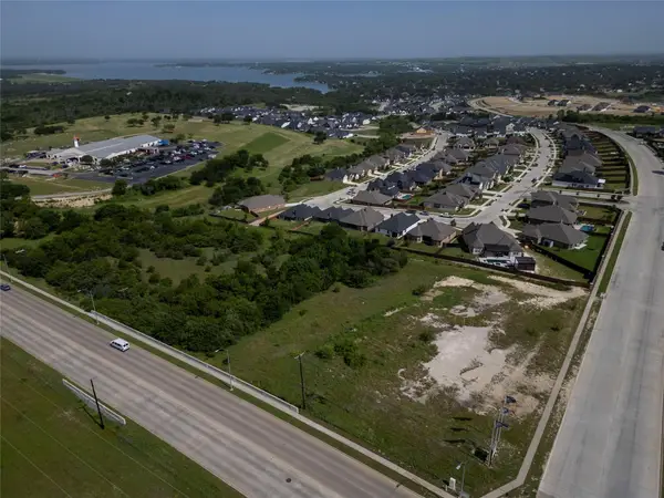 6801 Lake Country Drive, Fort Worth, TX 76179