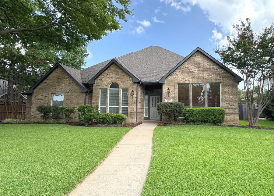 719 Parkway Boulevard, Coppell, TX 75019 - #2