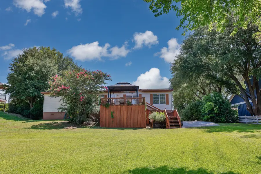 41 Thompson Road, Gainesville, TX 76240 - #2