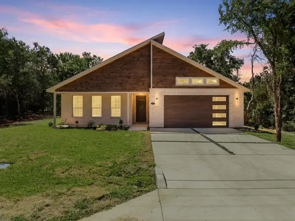 24113 Stonewood Drive, Whitney, TX 76692