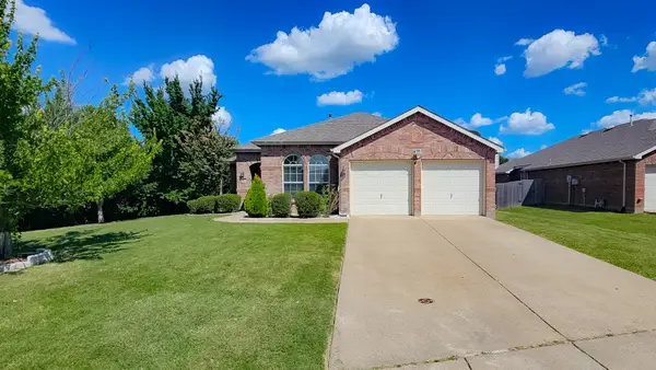 303 Chinaberry Trail, Forney, TX 75126