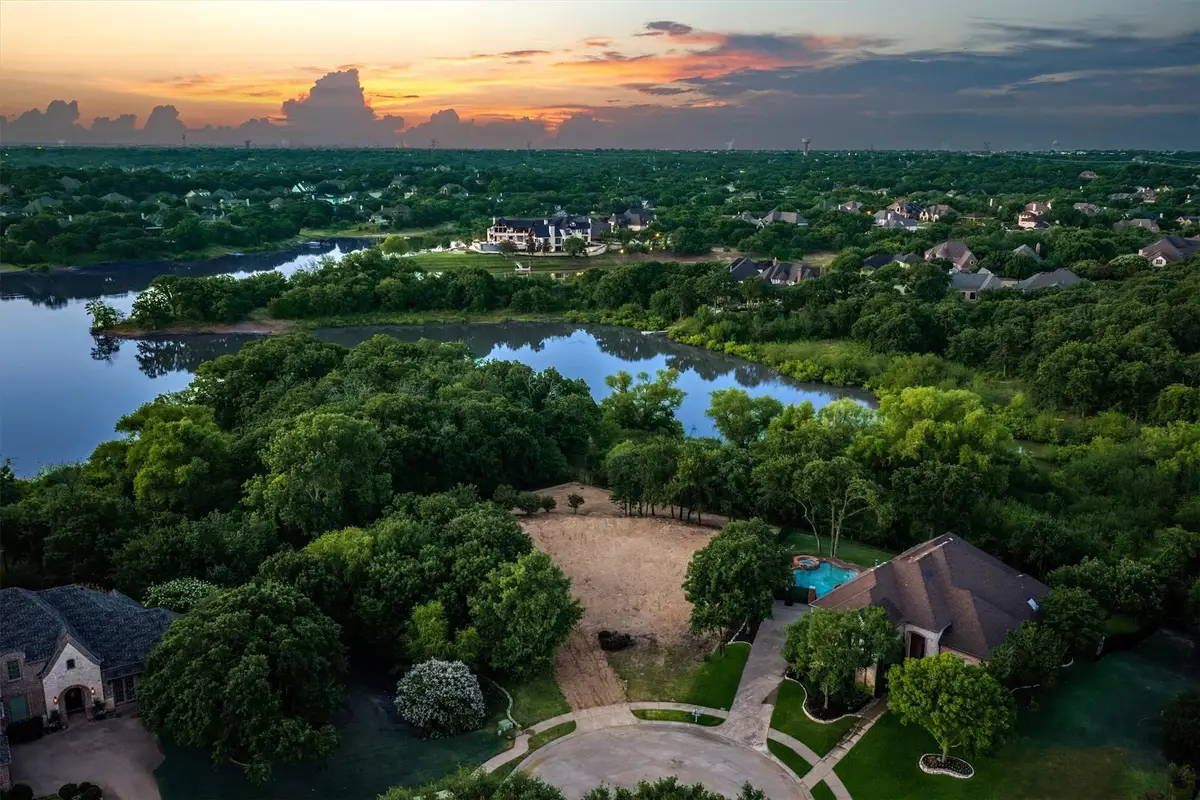 3110 Overlook Circle, Highland Village, TX 75077 - #1