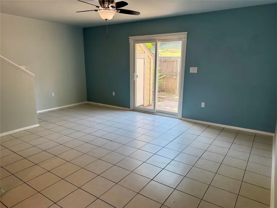 1500 Lake Shore Drive #402, Waco, TX 76708 - #3