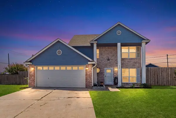 622 Mission Hills Drive, Arlington, TX 76018
