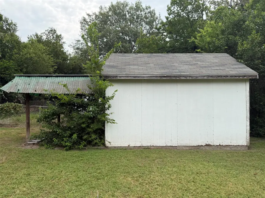 319 Shenandoah Street, Marlin, TX 76661 - #3