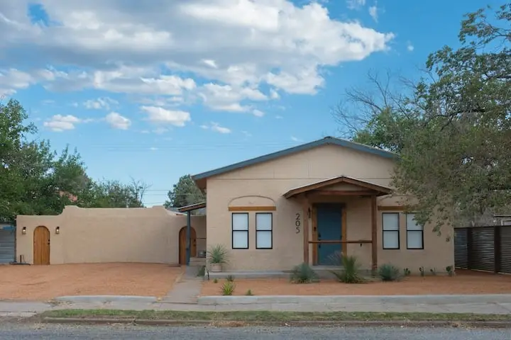 205 W Lincoln Street, Marfa, TX 79843 - #1