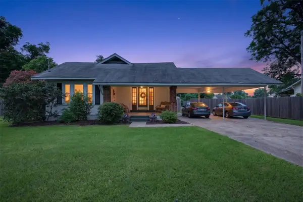 4940 Dixie Garden Drive, Shreveport, LA 71105