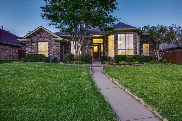 1317 Savoy Drive, Carrollton, TX 75006