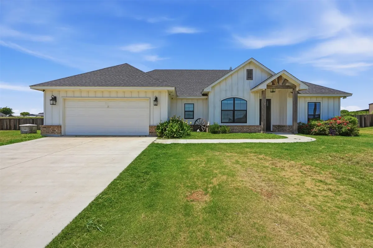 109 Stonegate Avenue, Weatherford, TX 76087 - #1