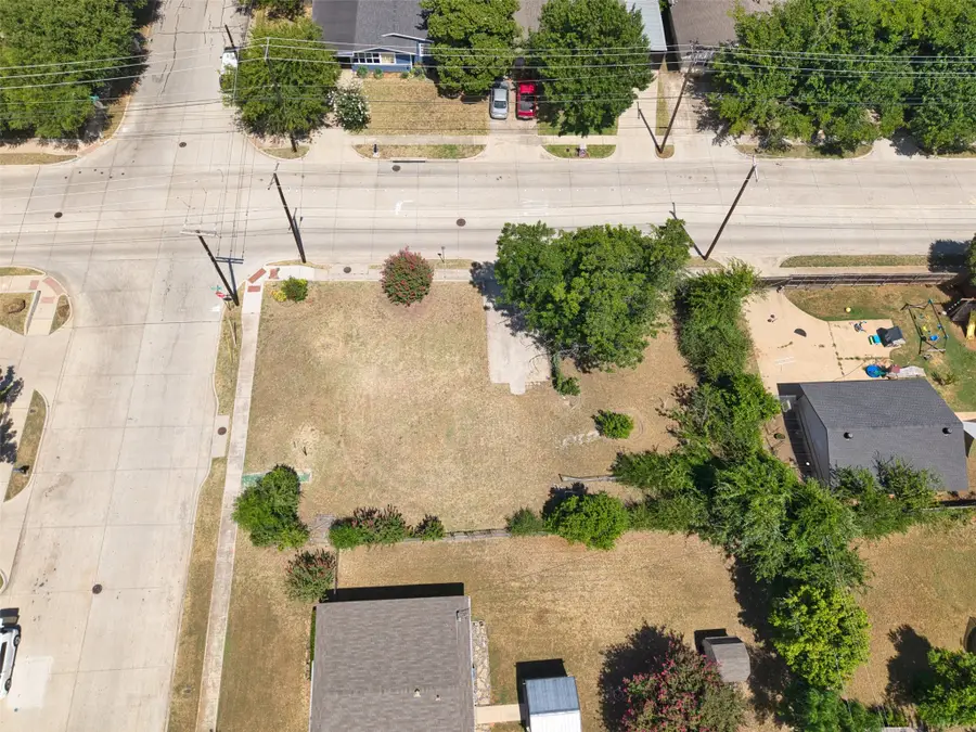 632 Bluebonnet Drive, Hurst, TX 76053 - #3