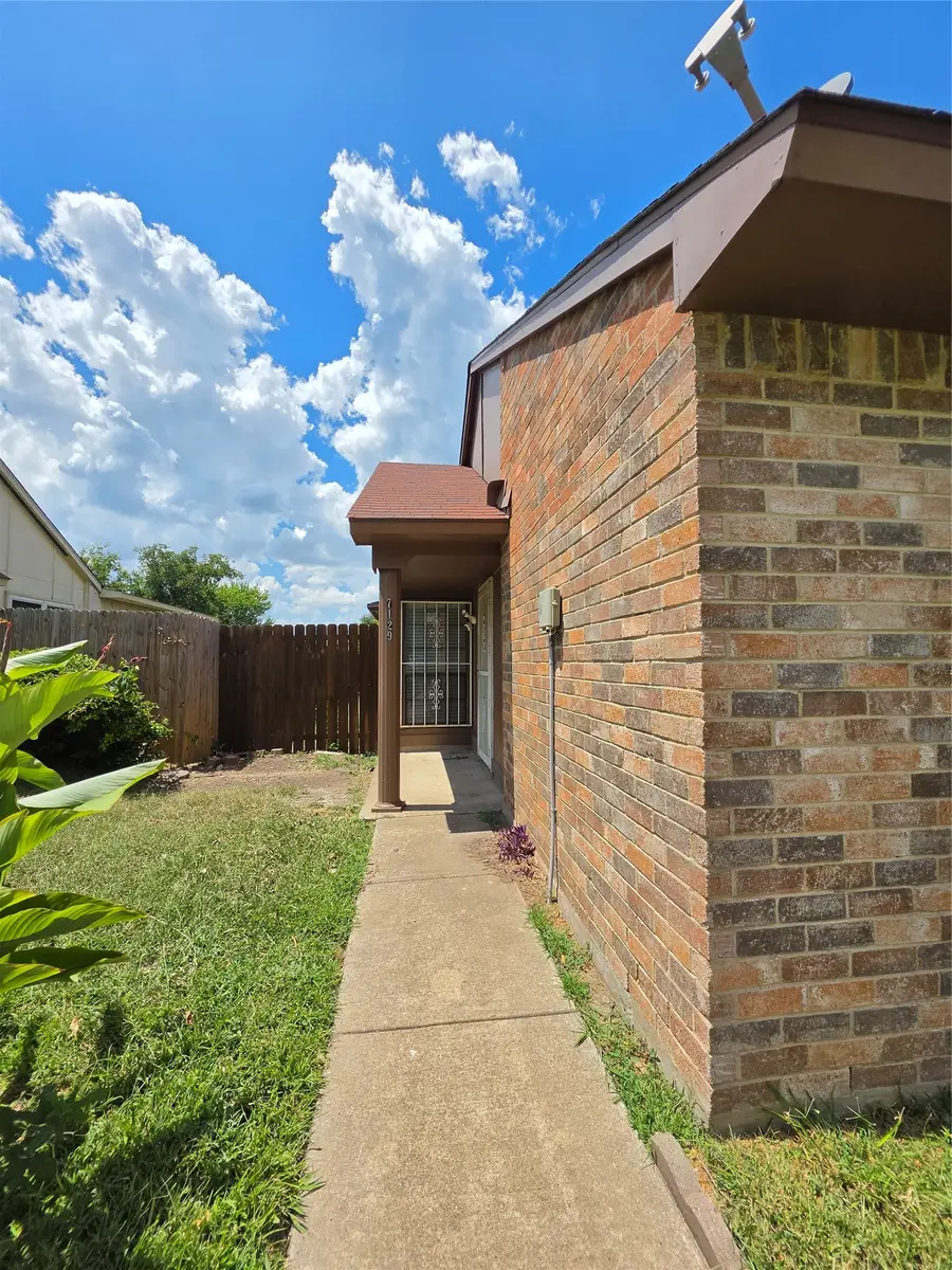 7129 Sorcey Road, Dallas, TX 75249 - #3