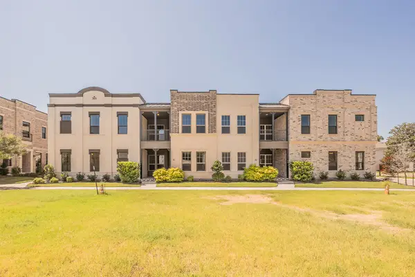 305 Sunset Lane #104, Fort Worth, TX 76114