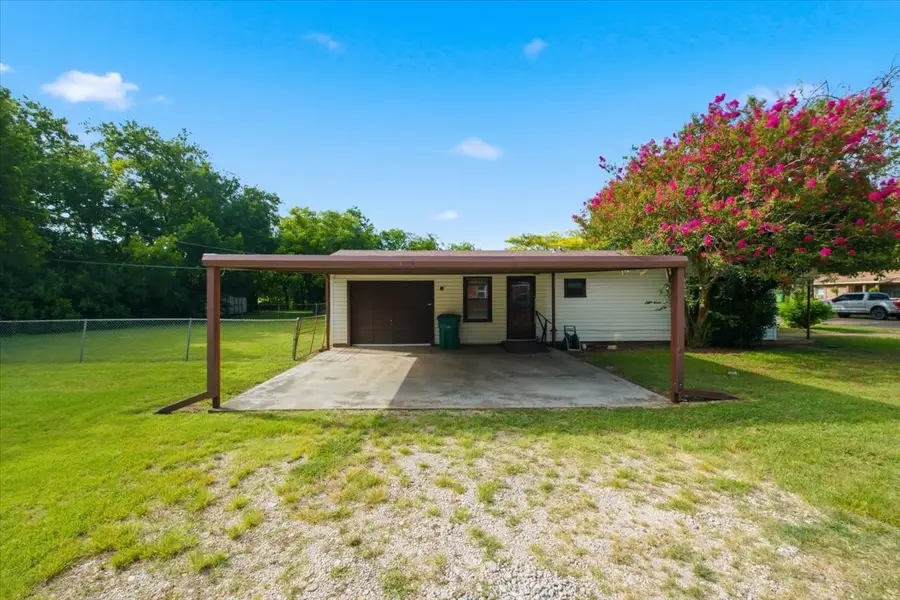 156 Bowie, McGregor, TX 76657 - #3