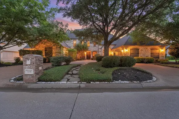 1019 Walnut Falls Circle, Mansfield, TX 76063