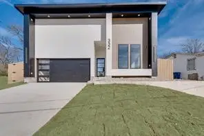 332 Avenue Avenue E, Dallas, TX 75203 - #1