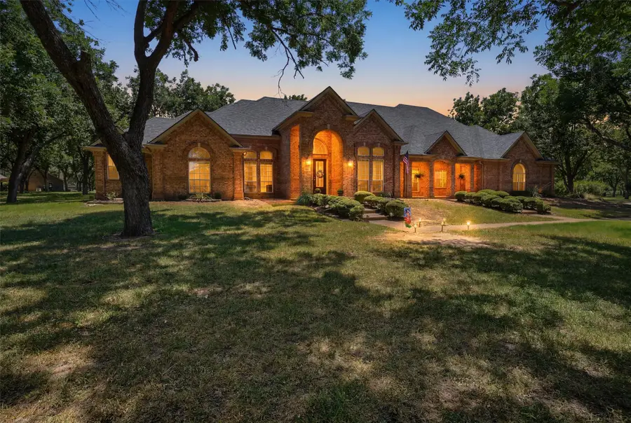 7405 Fox Fire Court, Granbury, TX 76049 - #2