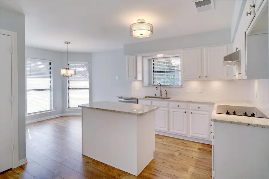 8 Salida Drive, Trophy Club, TX 76262 - #2