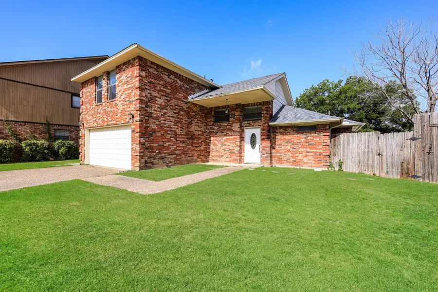 1107 Carrington Court, Irving, TX 75060 - #2