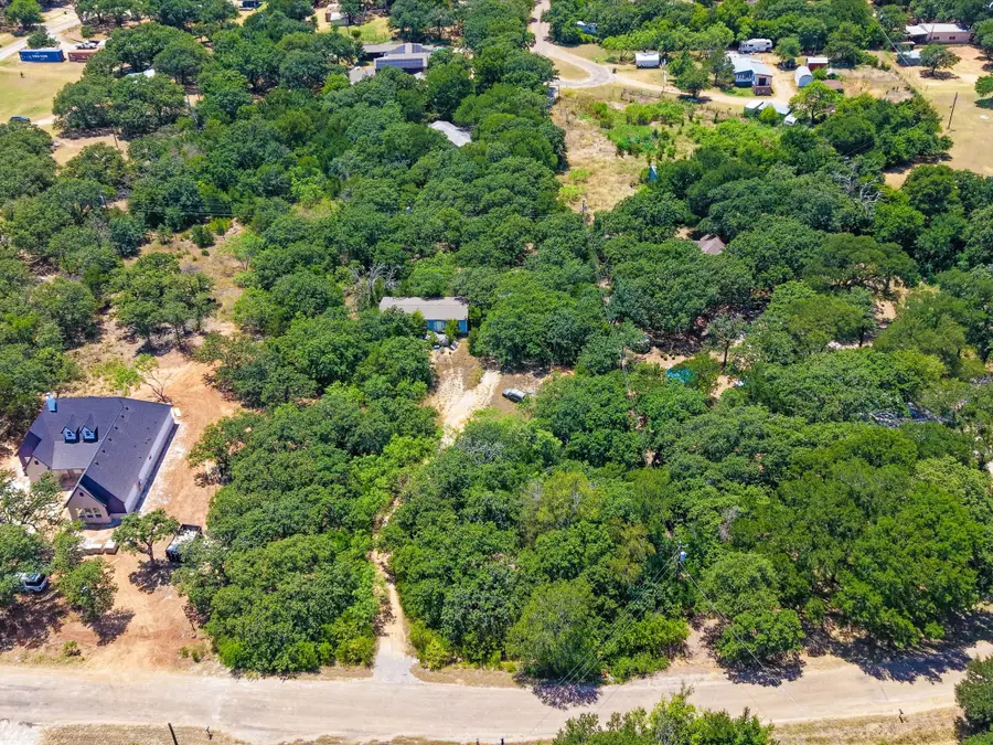 5613 Thousand Oaks Drive, Joshua, TX 76058 - #2