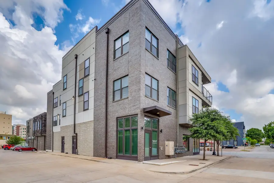 1455 W Magnolia Avenue #203, Fort Worth, TX 76104 - #2