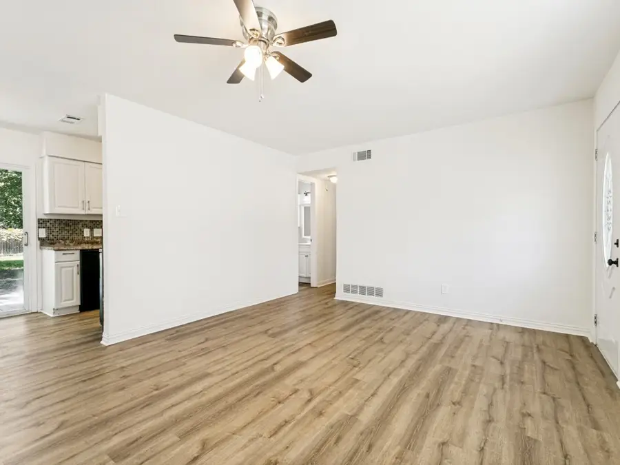 103 Southmanor Court, Sanger, TX 76266 - #3