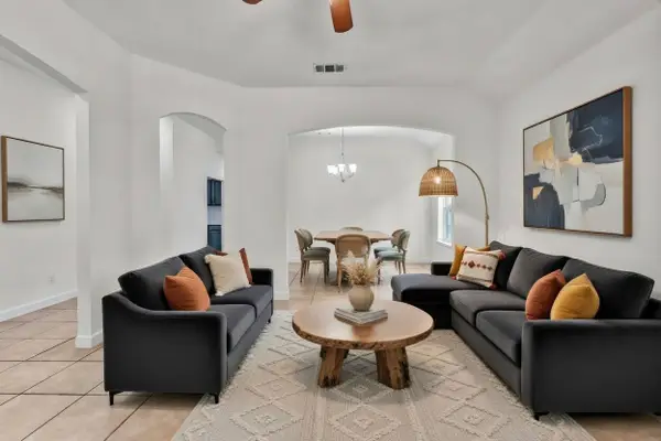3022 Loving Avenue, Fort Worth, TX 76106