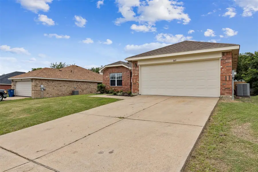 845 Beaver Creek Drive, Burleson, TX 76028 - #3
