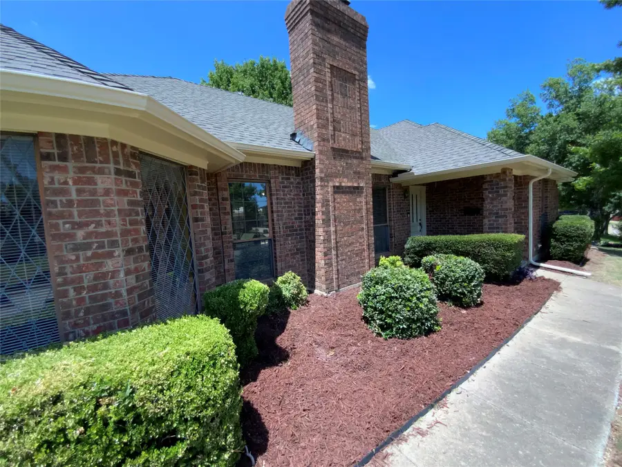 131 Honey Tree Lane, Desoto, TX 75115 - #2