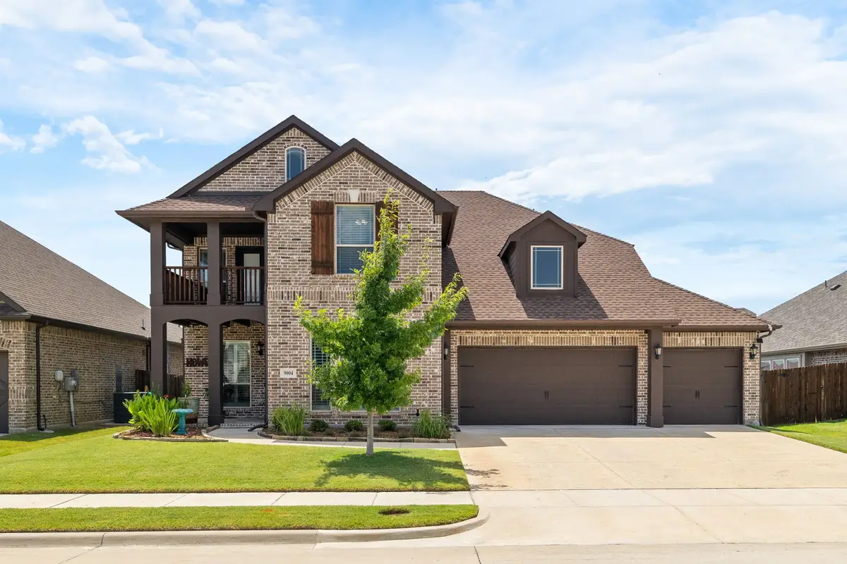 9004 Lavon Lane, Justin Roanoke, TX 76226 - #1