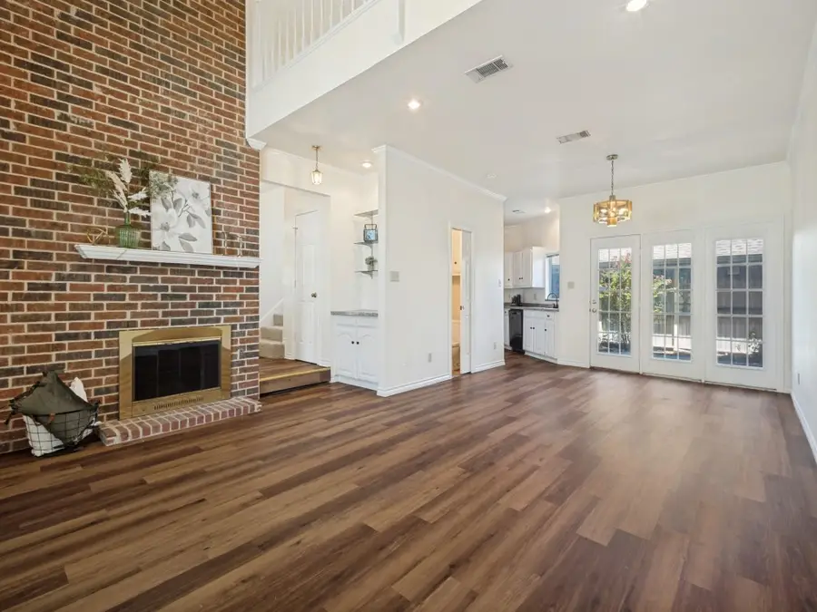 160 Cobblestone Row, Denton, TX 76207 - #3