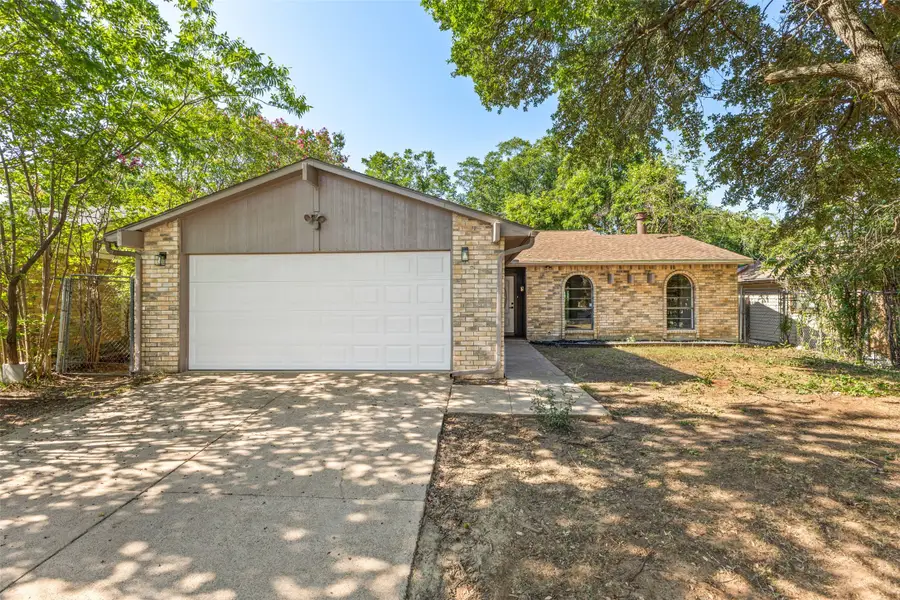 7616 Woodfield Road, Fort Worth, TX 76112 - #2