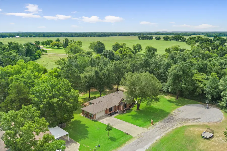 810 Robindale Lane, Fairfield, TX 75840 - #2
